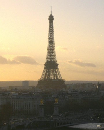 Le coucher de la Dame de Fer